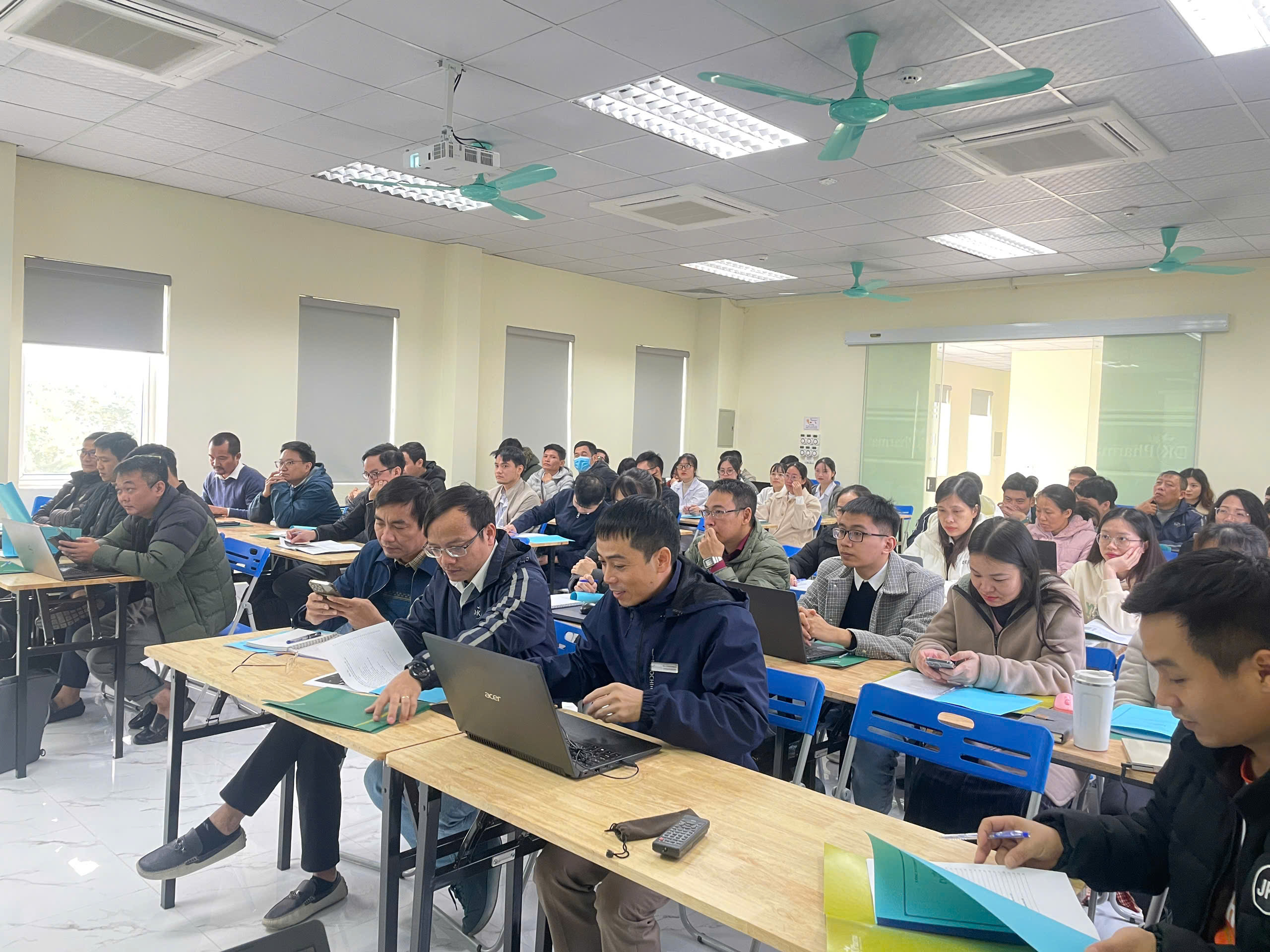 Chủ đề 3: Thực hành Dược Khoa